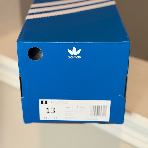Adidas Mens Size 13 Adilette 22 Mens Casual Slide Crystal White HQ4672 - Picture 7 of 10
